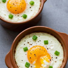 Recette de oeufs cocottes à la crème